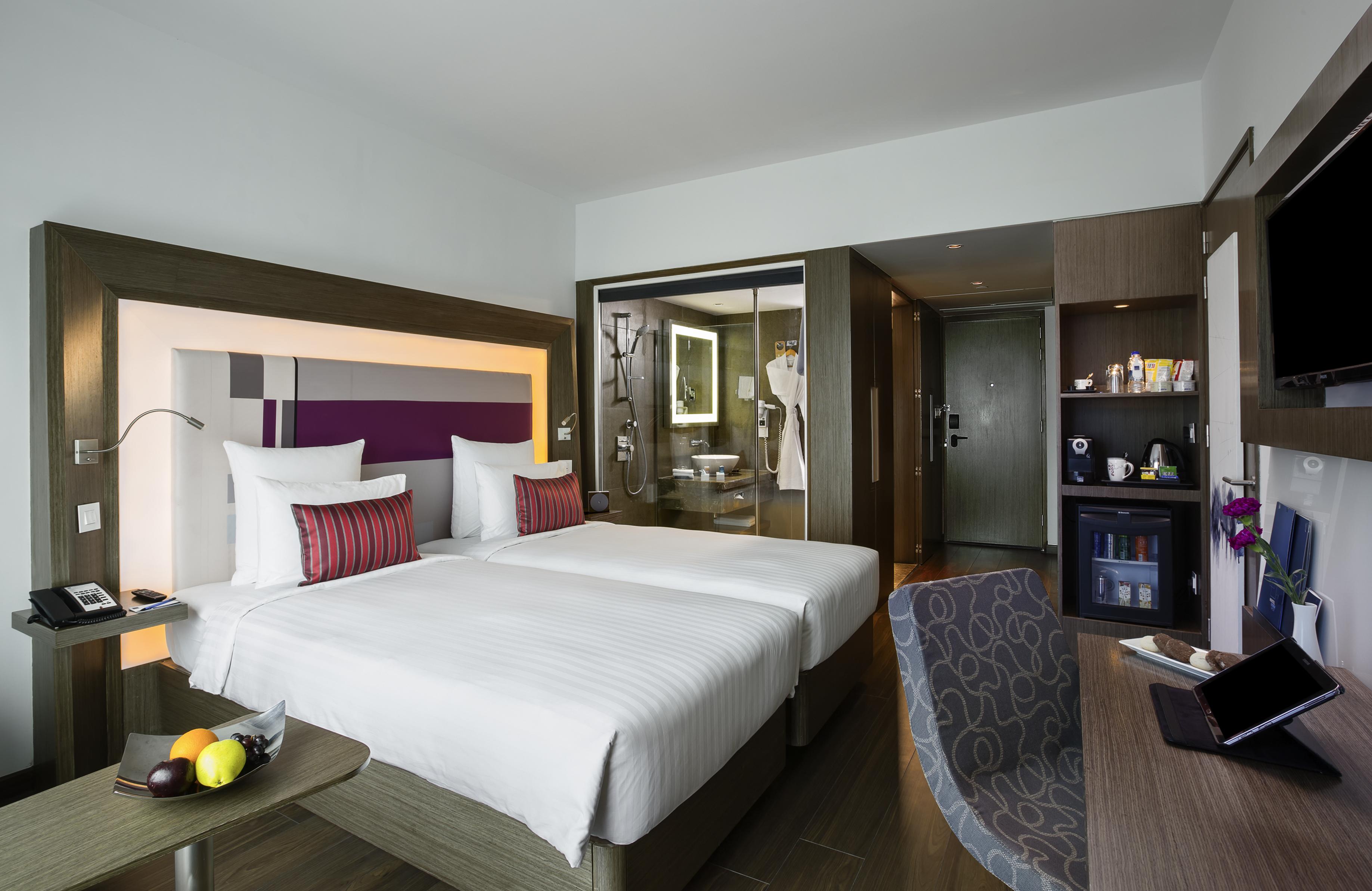 Novotel Chennai Sipcot Exterior photo Deluxe Room