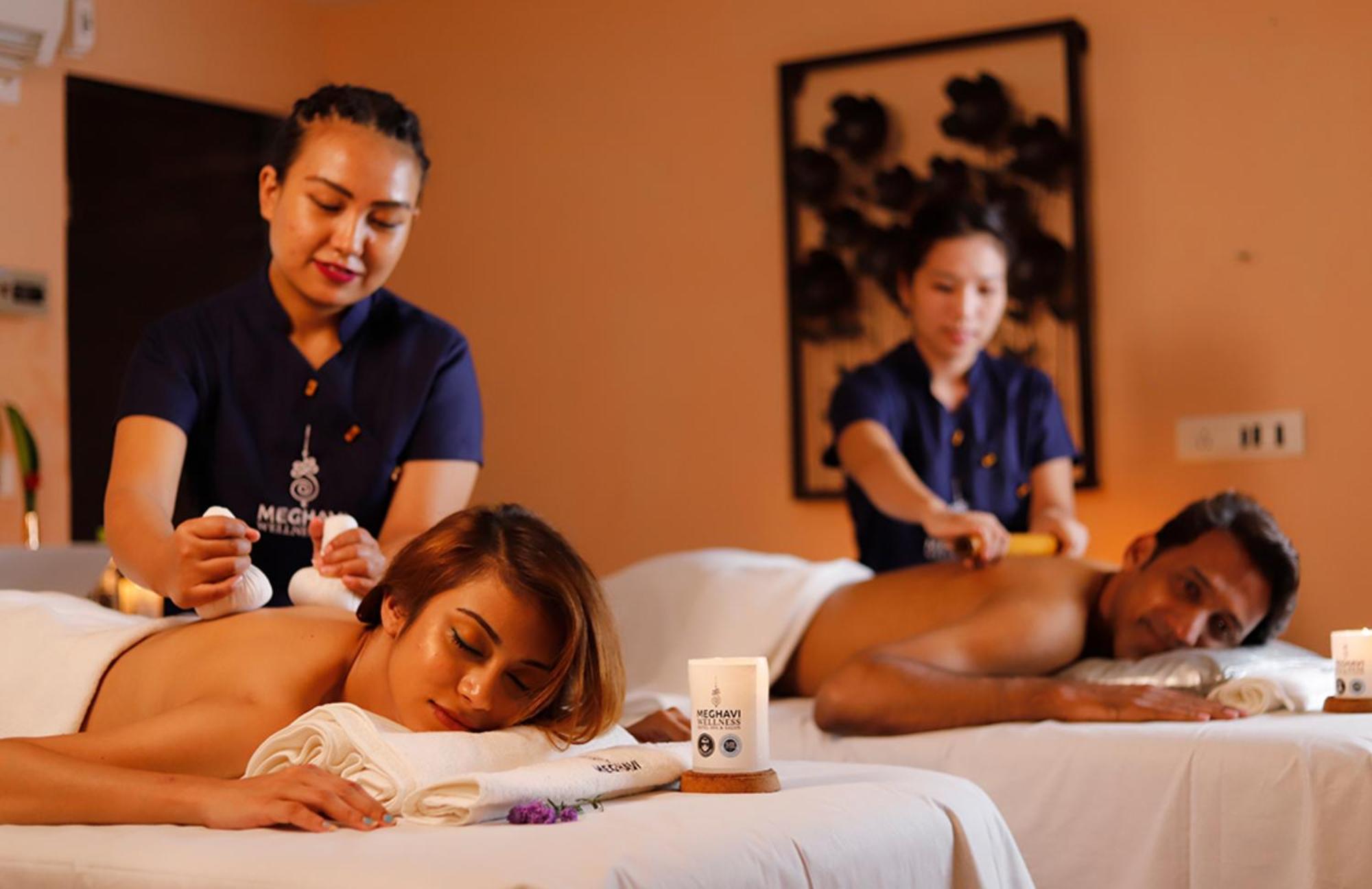 Novotel Chennai Sipcot Exterior photo Ayurvedic massage at a spa in India