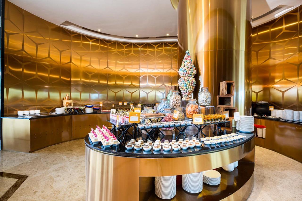 Novotel Chennai Sipcot Exterior photo The buffet at the lobby